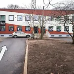 Airport-bus - 13 North - Comfort 5 Apartamento