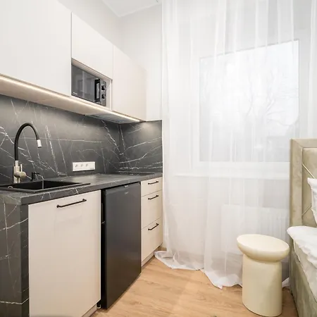 Airport-bus - 13 North - Comfort 5 Apartman