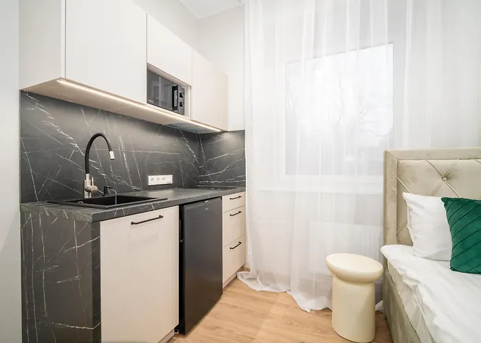 Airport-bus - 13 North - Comfort 5 Apartman