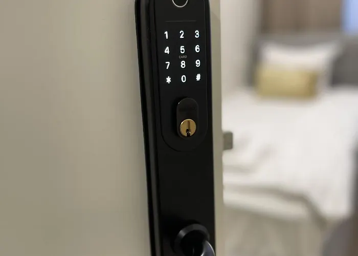 Appartamento Airport-bus - 13 North - Comfort 5 *